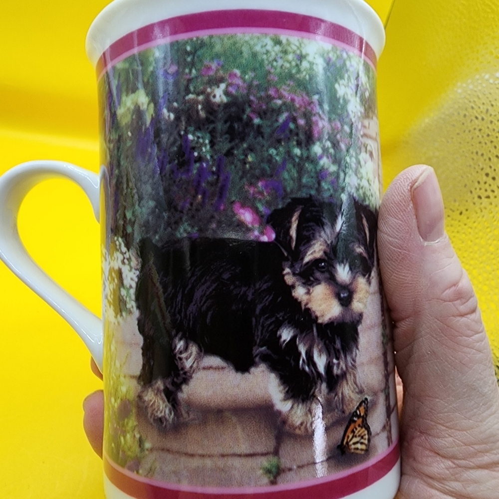 5 Danbury Mint Elegant Yorkies Porcelain Collector Mugs Lot - Great Condition - Picture 13 of 16